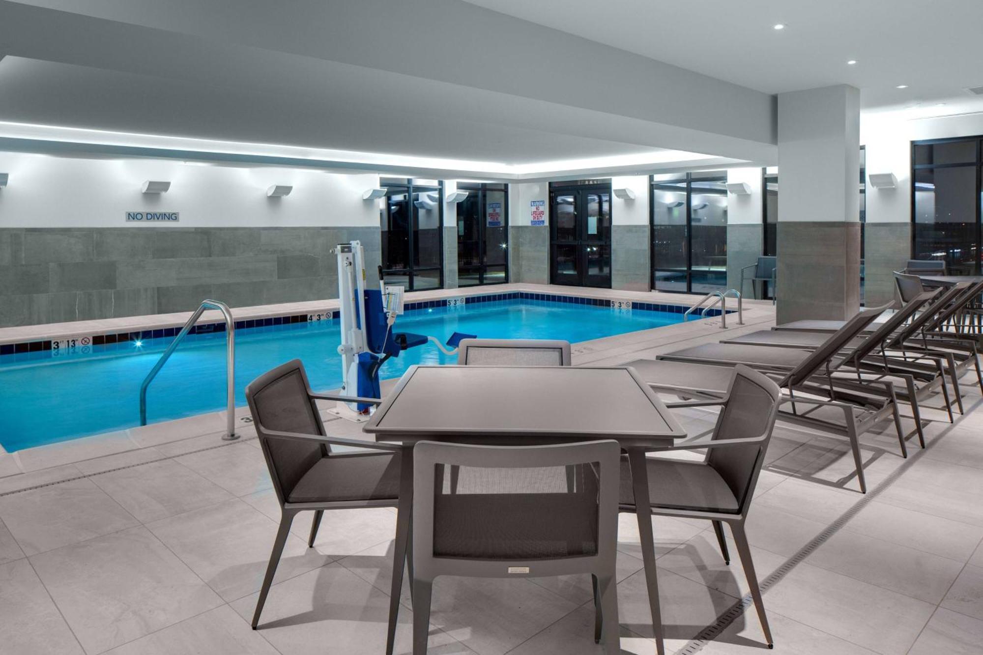 Courtyard By Marriott Jefferson City Exteriér fotografie